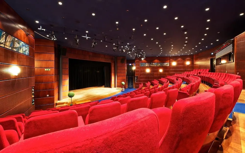 Quality Hotel 11 & Eriksbergshallen Gothenburg