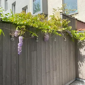 12troisle-roi.hotelsghent.com/