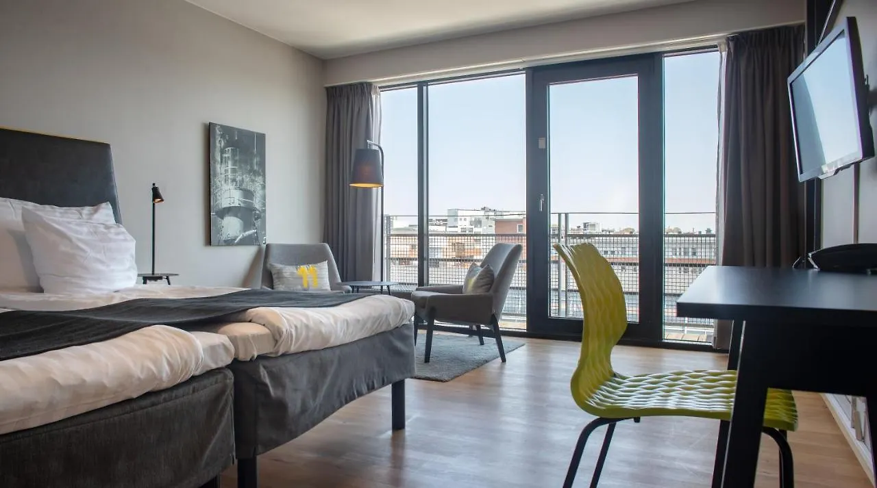 Quality Hotel 11 & Eriksbergshallen Gothenburg